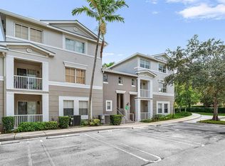 1008 Shoma Dr, Royal Palm Beach, FL 33414