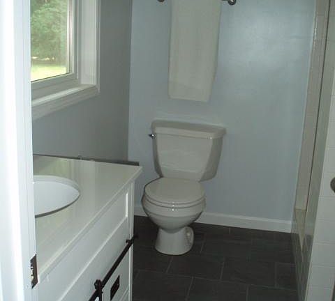 3rd image of 375 Greenwood Ave