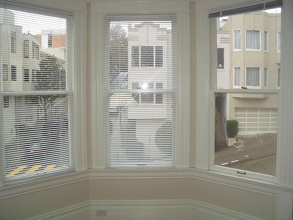 5th image of 1558-1562 Grant Ave
