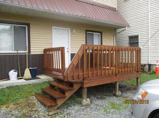 1298 Pineview Dr #F, Morgantown, WV 26505