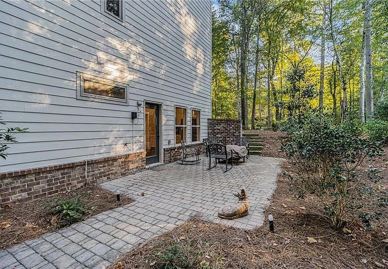 519 Holcomb Bridge Rd — Photo 29