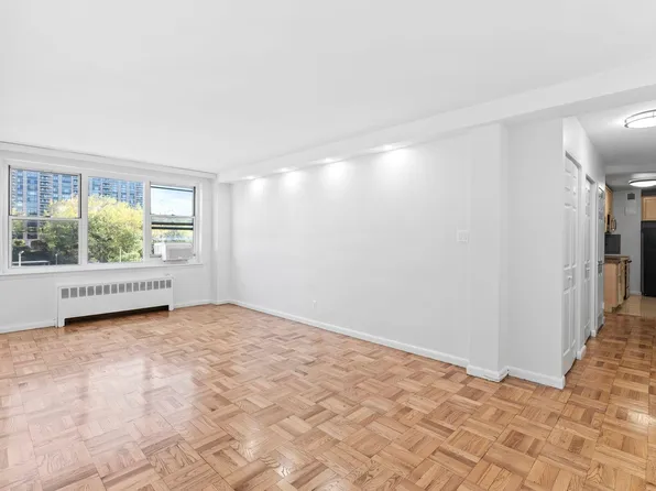 1450 Palisade Avenue image 6 of 16