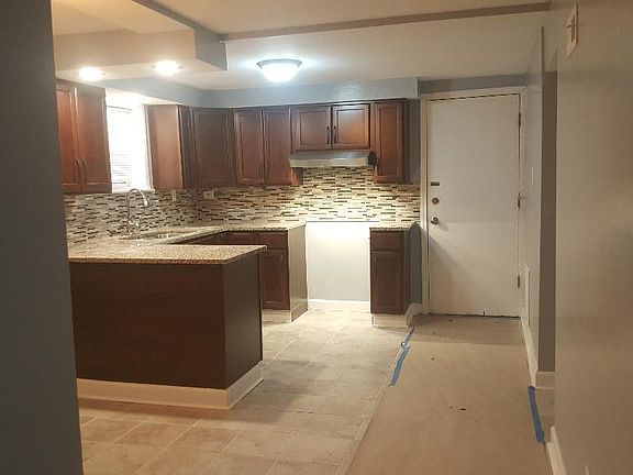 5th image of 7956 S Kedzie Ave #B
