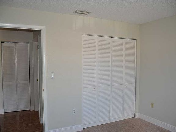 3rd image of 18422 NW 44th Ct