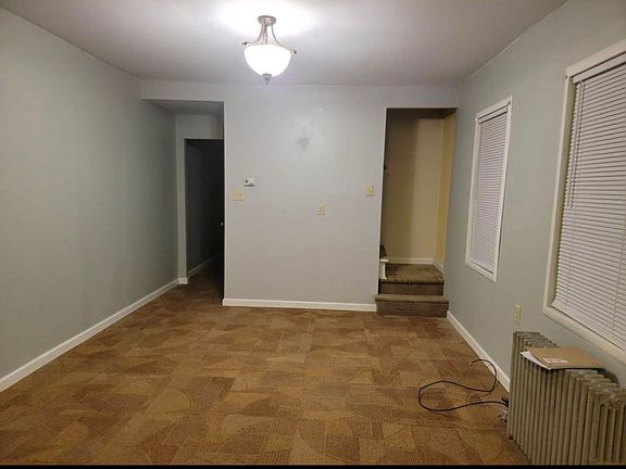4th image of 33 Saint John St