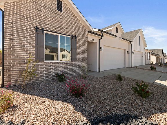 3rd image of 333 W Rosie Loop