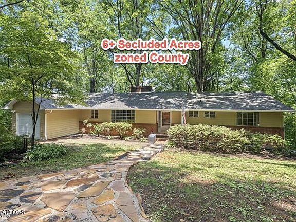 2nd image of 209 Farlow Dr