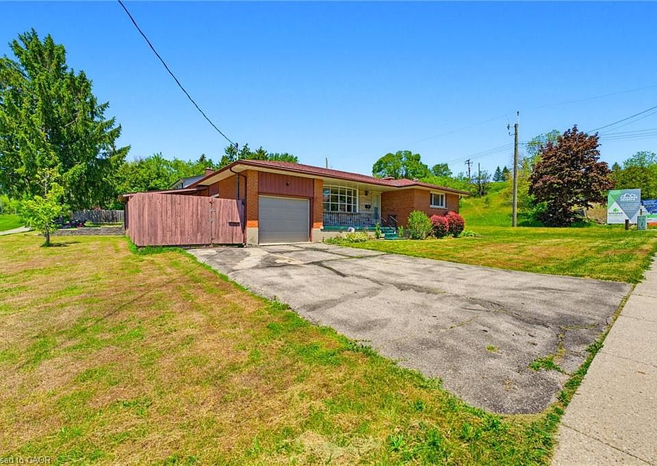 1st image of 34 Volta Ave