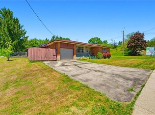 34 Volta Ave, Kitchener, ON N2A 2P8