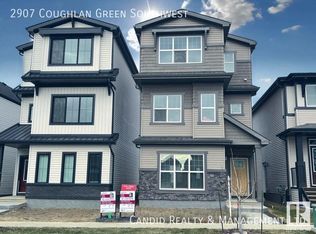 2907 Coughlan Grn SW, Edmonton, AB T6W 4B2