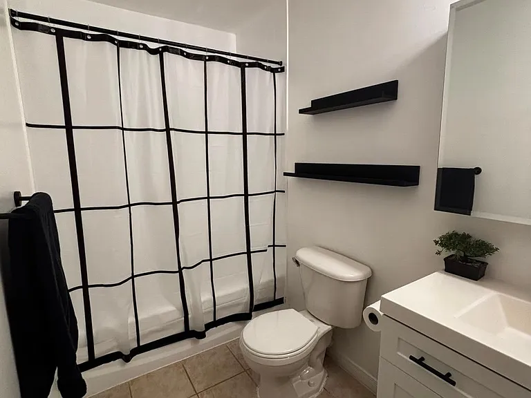 91 Aspen Springs Dr #302 — Photo 11