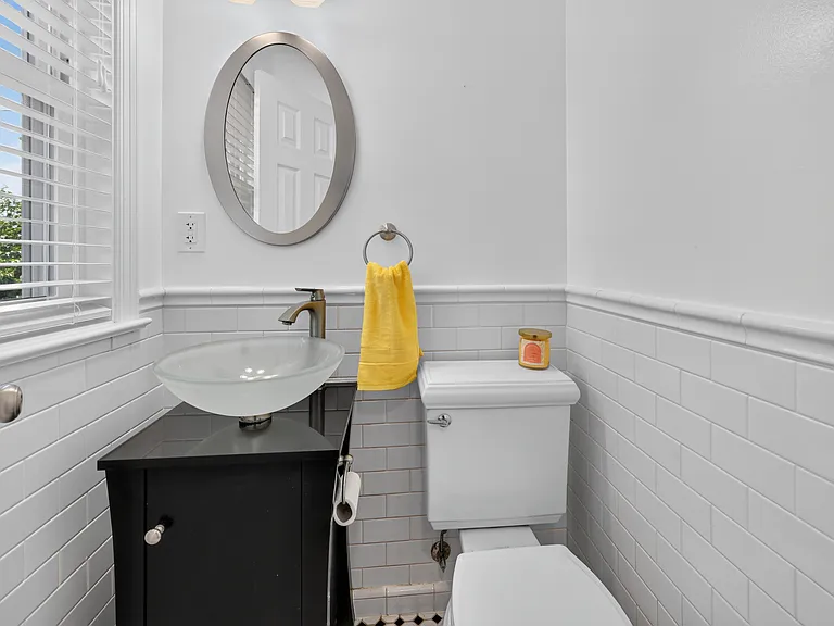 Half bath, off the sunroom