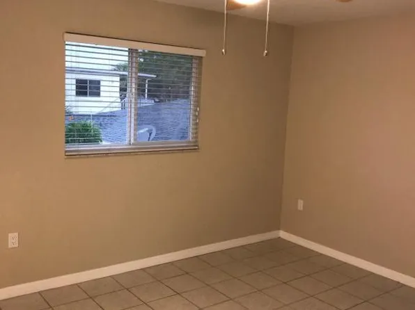 2704 2nd St, Indian Rocks Beach, FL