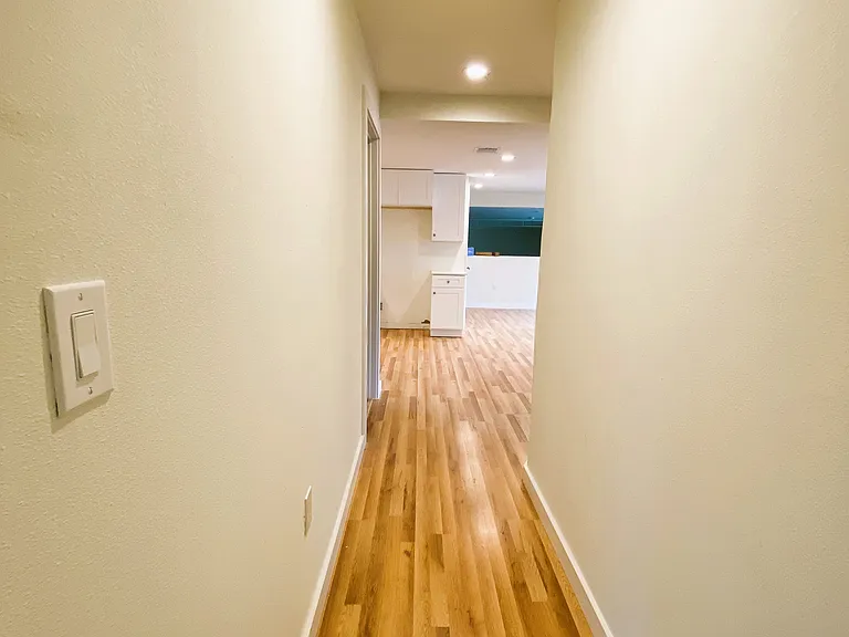 201 Harmons Way #B — Photo 26