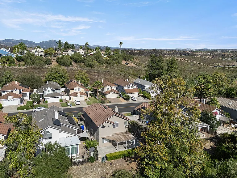 14624 Carmel Ridge Rd — Photo 52