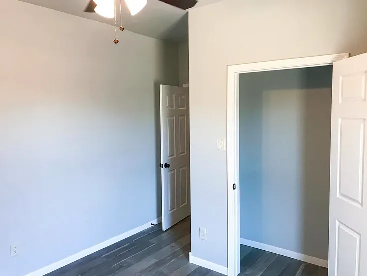 617 N Elkhart Ave #B — Photo 11