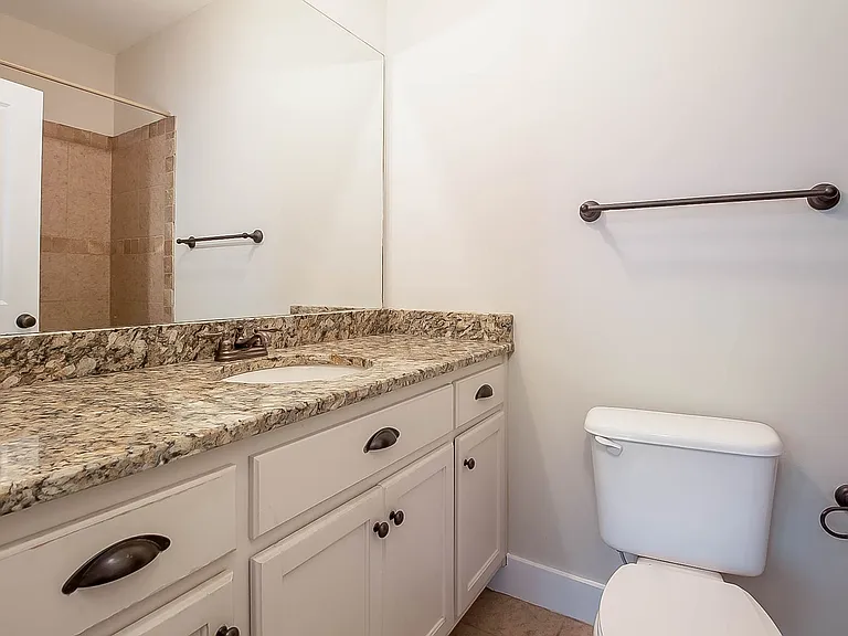 917 Homewood Dr #1 — Photo 20