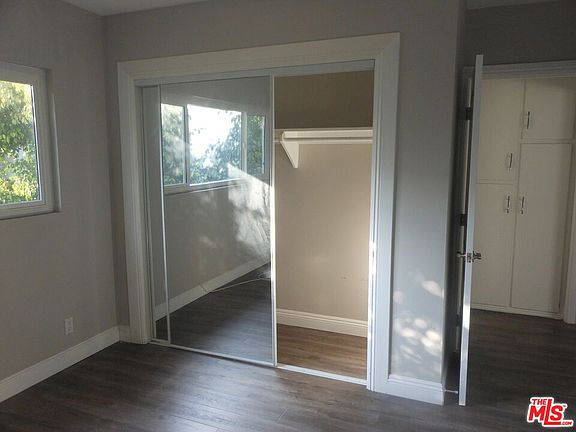 5th image of 213 S Alexandria Ave APT 10