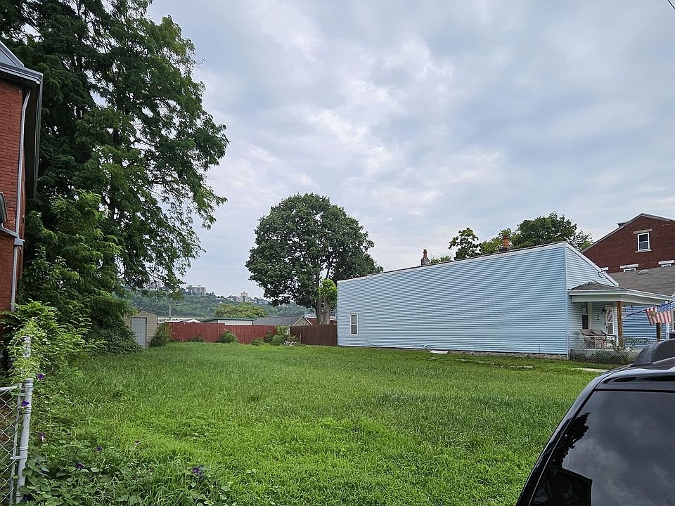 2nd image of 617 4th Ave