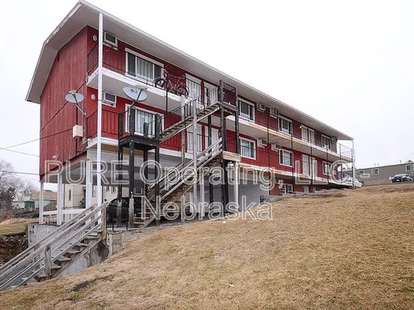 540 S 30th St APT 1, Omaha, NE 68105