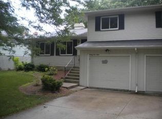 2201 Frisch Rd, Madison, WI 53711