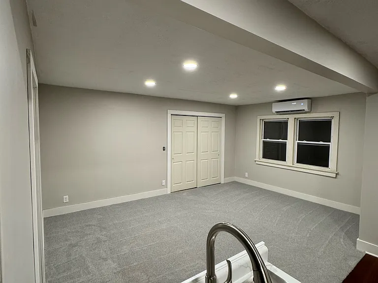 1513 Franklin Ave — Photo 4