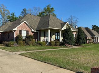 1821 Sparrow Rdg, Haughton, LA 71037