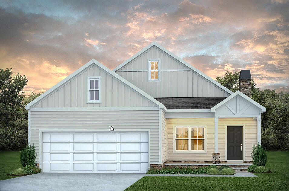 1st image of 140 Chinaberry St