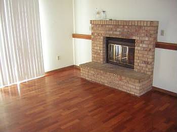 5th image of 13023 Oliver Ave S