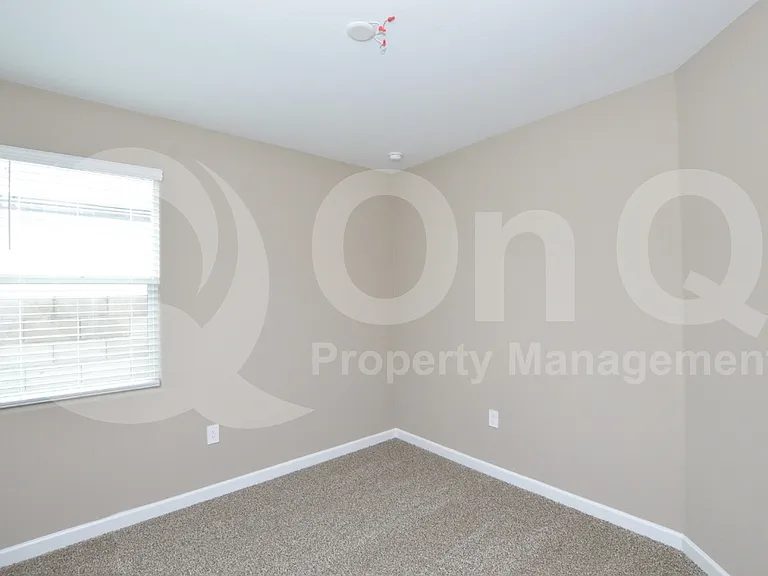 24204 W Verlea Dr — Photo 12