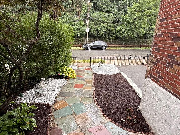 3rd image of 3224 Watt Avenue
