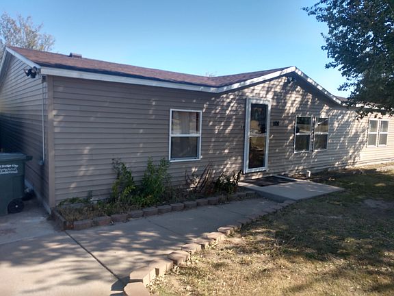 3rd image of 1108 Avenue I