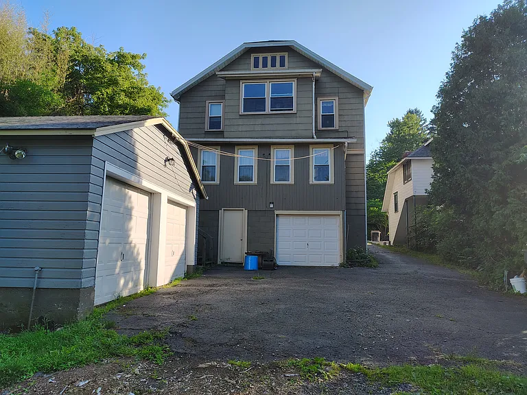 85 Main St #1 — Photo 33