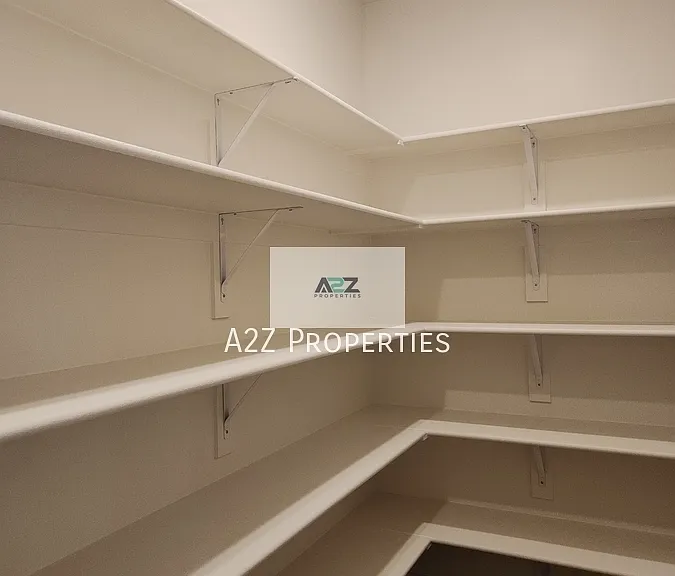 924 S 850 W — Photo 15