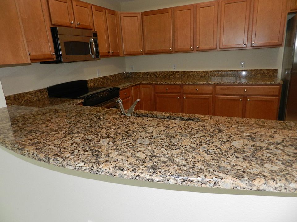 eating bar off kitchen