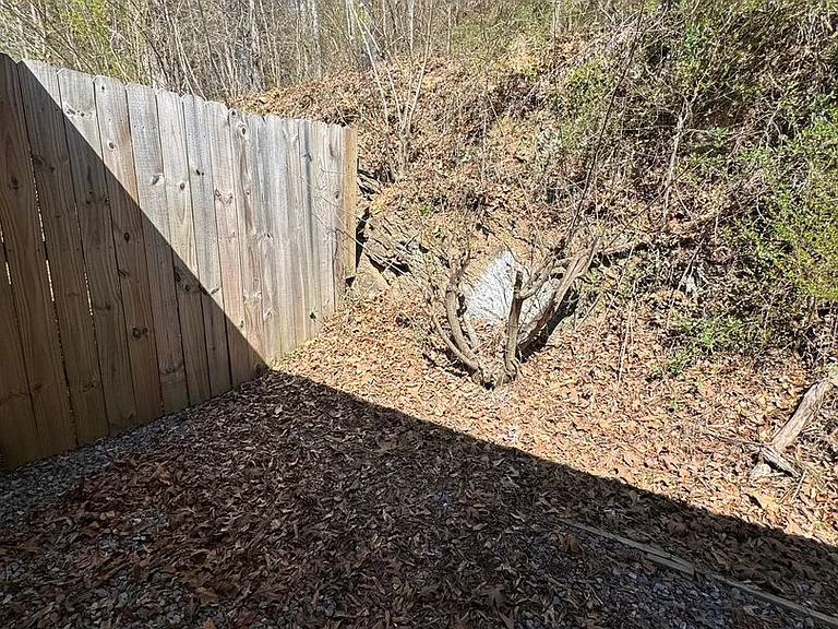 212 Scott Dr SW — Photo 14