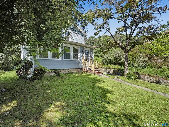 3rd image of 127 Maple Street