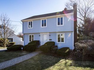 11 Hagen Rd, Newton, MA 02459