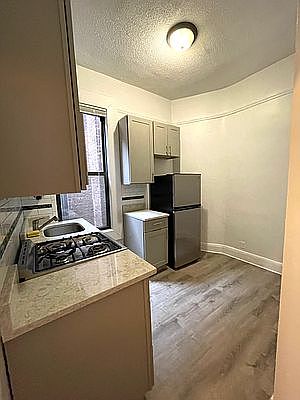 3rd image of 3009 30th Ave APT 18
