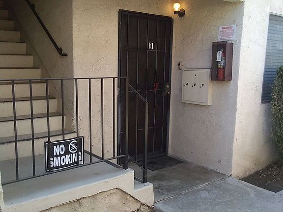 2nd image of 3812 Green Ave APT B