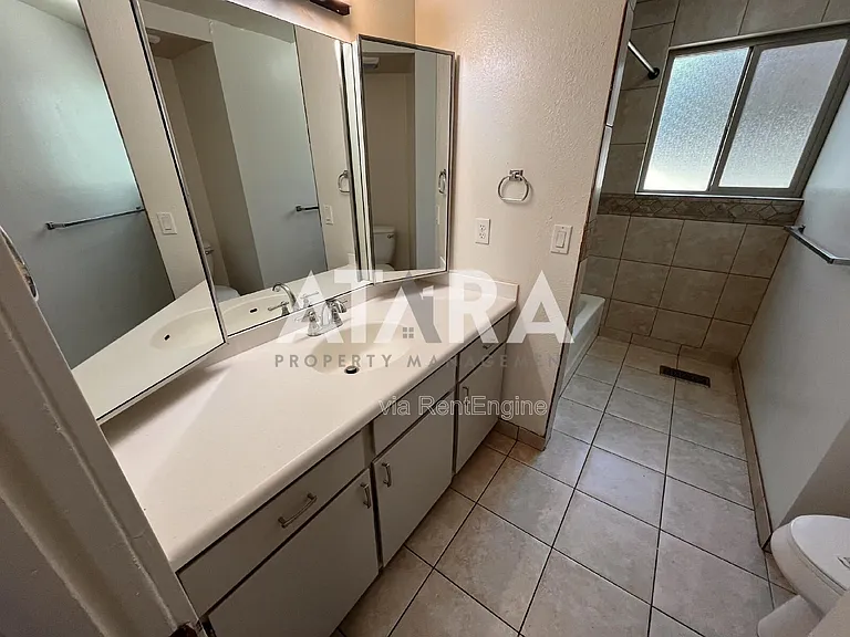 2141 S 2060 E — Photo 17