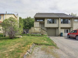8111 Country Woods Dr, Anchorage, AK 99502