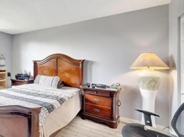 5860 NW 64th Avenue #201, Tamarac, FL 33319