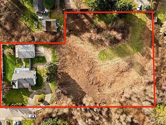 3rd image of 3624 E R Street