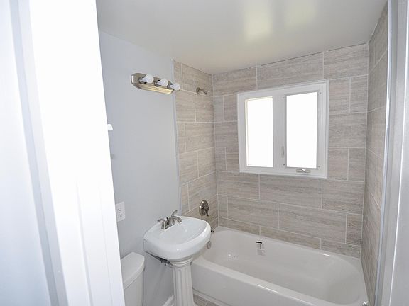 3rd image of 8808 S Keeler Ave