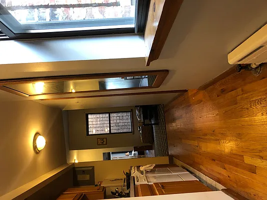 Rented by One New York Realty Inc | media 16