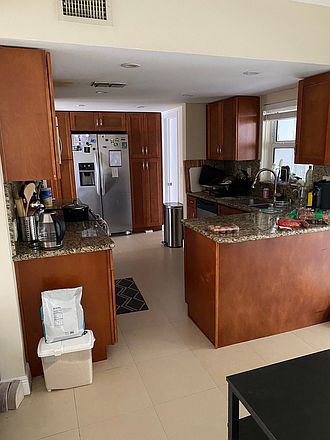 2nd image of 6211 SW 78th St