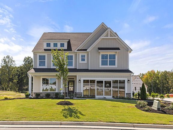 These photos are representative of this floor plan, but all options may not be available in every co