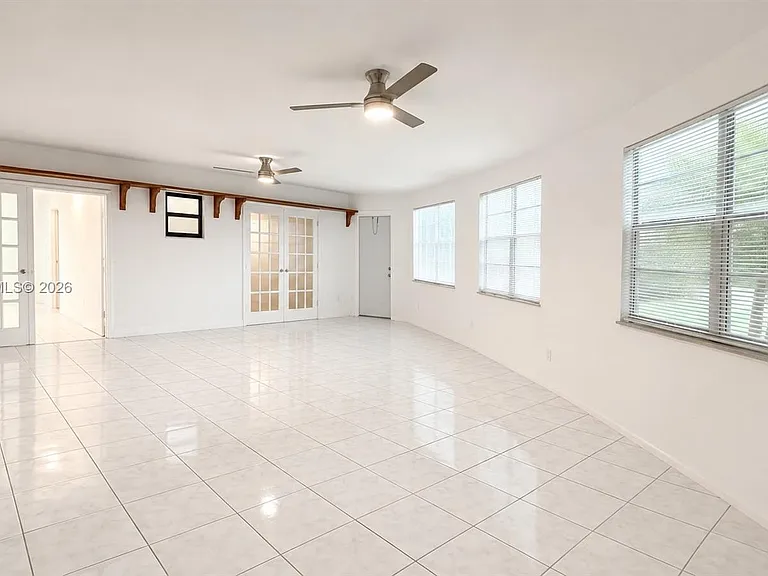 6921 NW 5th Ct — Photo 22