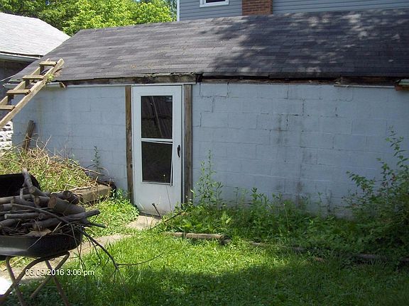 5th image of 3212 Rogers St